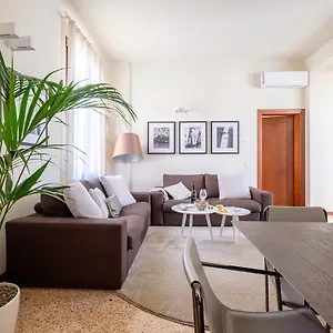 Apartment Ca' Moro Salina Venice